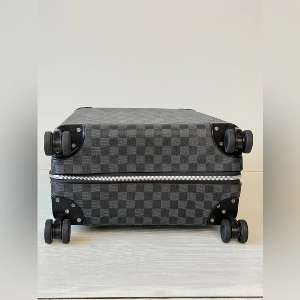 Louis  Vuitton Horizon 50 Suitcase In Damier Graphite Canvas